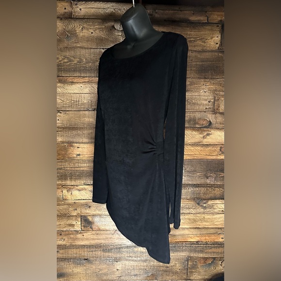 Chicos Travelers Tunic - Picture 2 of 5